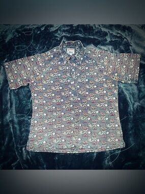 Men's Short-Sleeve Floral Button-Up Shirt